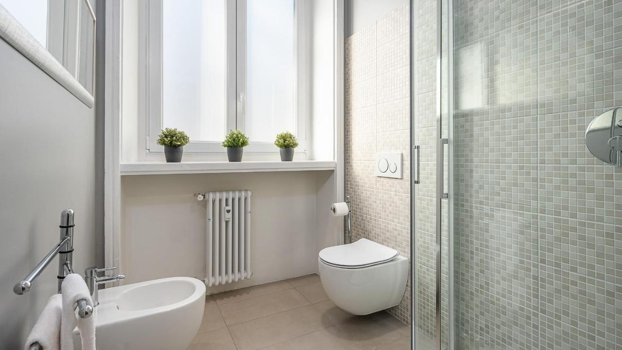 Classbnb - Due Moderni Appartamenti A 1Km Dall'Arco Della Pace Milan Exterior photo