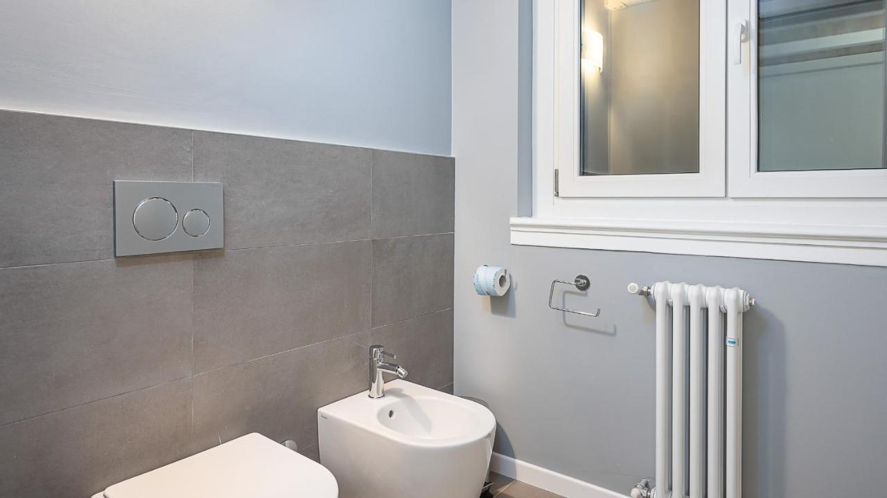 Classbnb - Due Moderni Appartamenti A 1Km Dall'Arco Della Pace Milan Exterior photo